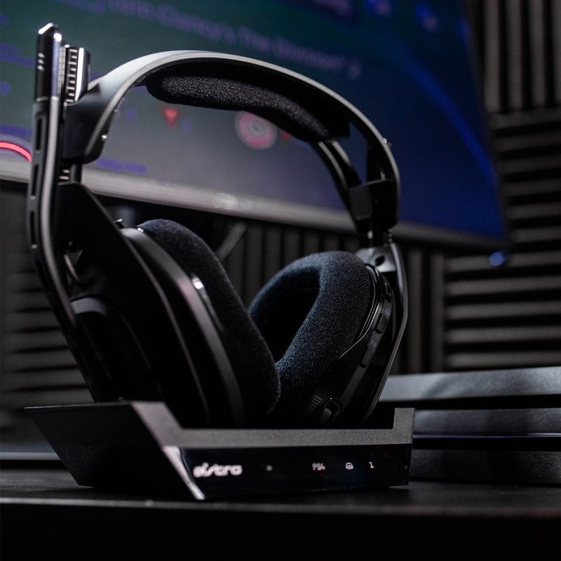 Astro Gaming Auriculares Inalámbricos A50 + Estación Base PS4/PC/Mac + Sony  PlayStation Plus Suscrip