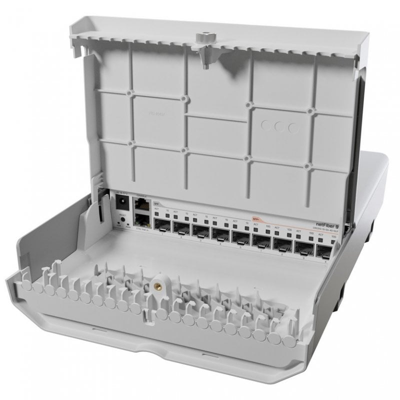 Switch MikroTik NetFiber 9 5 porte SFP + 4 SFP+ video