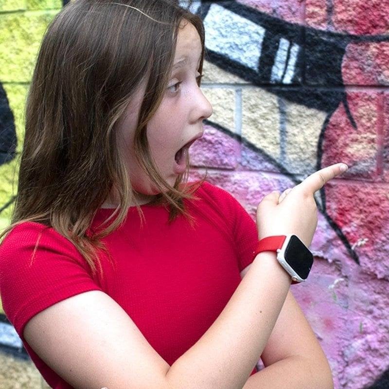 SaveFamily Iconic Plus 4G | Montre Connectée Pour Enfant Avec Localisateur GPS, Appareil Photo, Appels, Vidéo, Musique, Whatsapp, App Store, Bouton SOS Couleur Noir