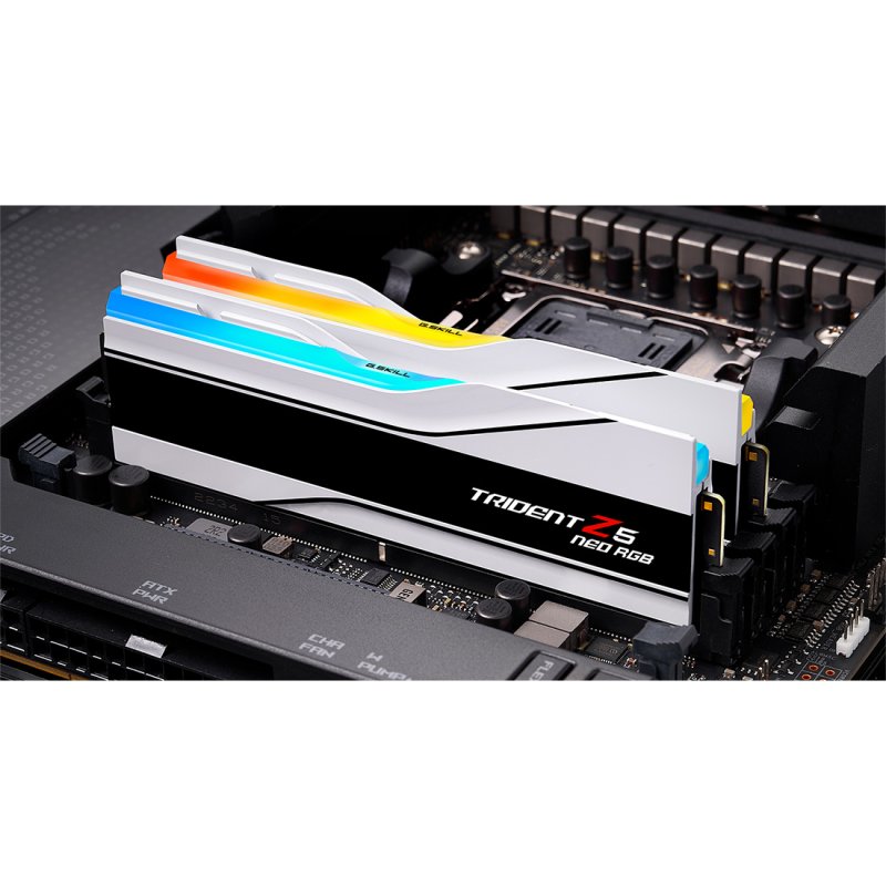 AMD EXPO対応 G.Skill DDR5-6400CL32(16GBx2) G.SKILL Trident Z5 Neo RGB Series DDR5 RAM (AMD Expo) 32GB (2x16GB