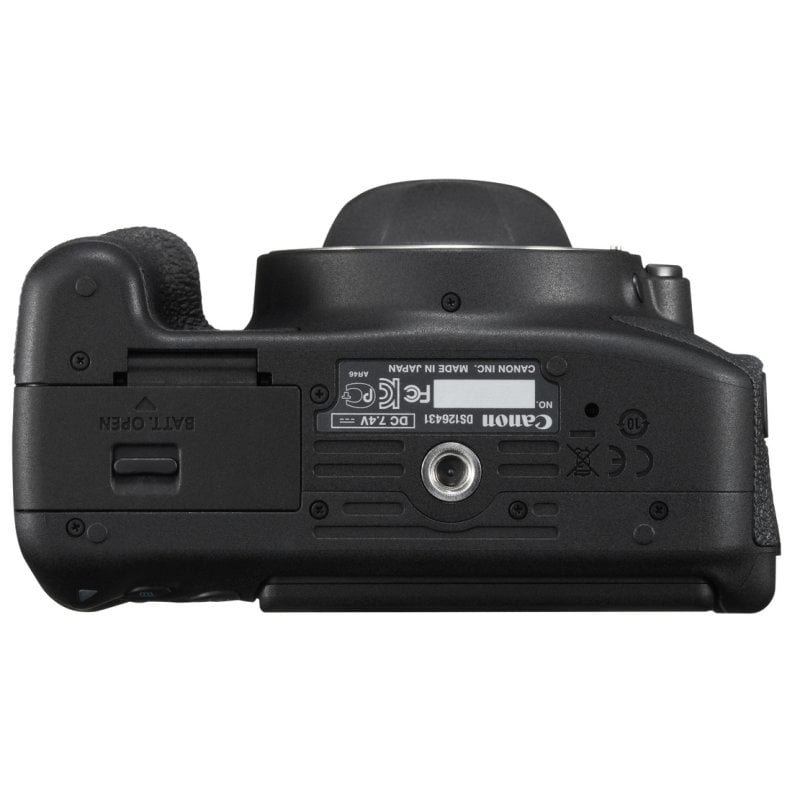 Canon EOS 700D 18MP + EF-S 18-55mm IS STM | PcComponentes.pt