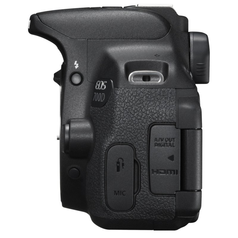 Canon EOS 700D 18MP + EF-S 18-55mm IS STM | PcComponentes.pt