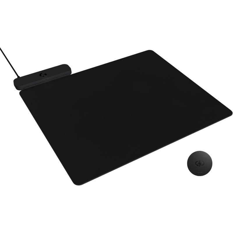 Améliorez votre expérience de jeu avec Logitech G Powerplay 2 le système de charge sans fil continu pour les joueurs qui préfèrent la liberté et les performances des souris de jeu sans fil. Sa technologie révolutionnaire garantit que votre souris est toujours chargée que vous soyez au milieu d'un jeu ou que vous regardiez votre série télévisée préférée. Caractéristiques Chargement sans fil non-stop le tapis de souris de jeu POWERPLAY 2 est doté d'une technologie exclusive qui alimente en continu votre souris compatible en mouvement ou au repos afin que vous puissiez profiter d'un jeu ininterrompu. Branchez alimentez et jouez connectez le système de charge sans fil à votre PC ou à votre adaptateur secteur avec un câble USB-A insérez la rondelle de charge dans votre souris de jeu et vous êtes prêt à partir. Technologie sans fil à l'épreuve du futur bienvenue à l'évolution avec POWERPLAY 2 un socle de chargement sans fil entièrement compatible avec les technologies sans fil Logitech G actuelles et futures ...