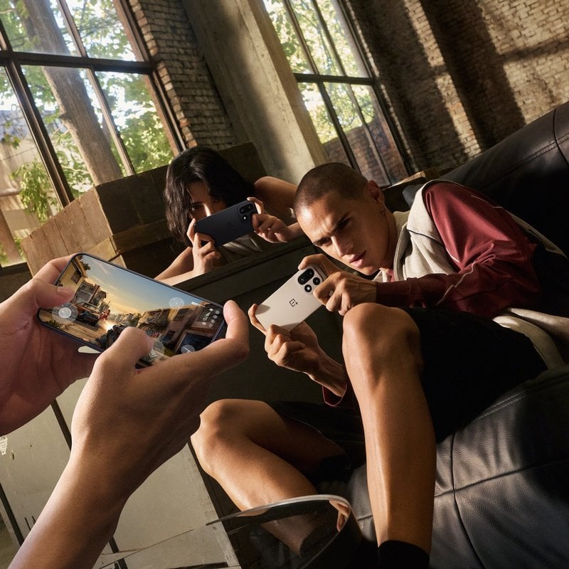 OnePlus 15 12GB 256GB 6.78