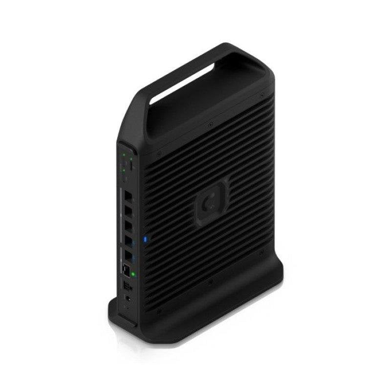 Routeur Ubiquiti UCG Industrial WiFi 7 5 ports 10 GbE 5 GHz