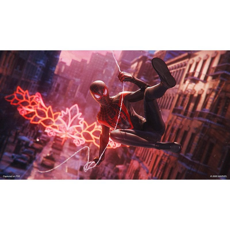 Comparan los gráficos de Spider-Man: Miles Morales en PC y PS5