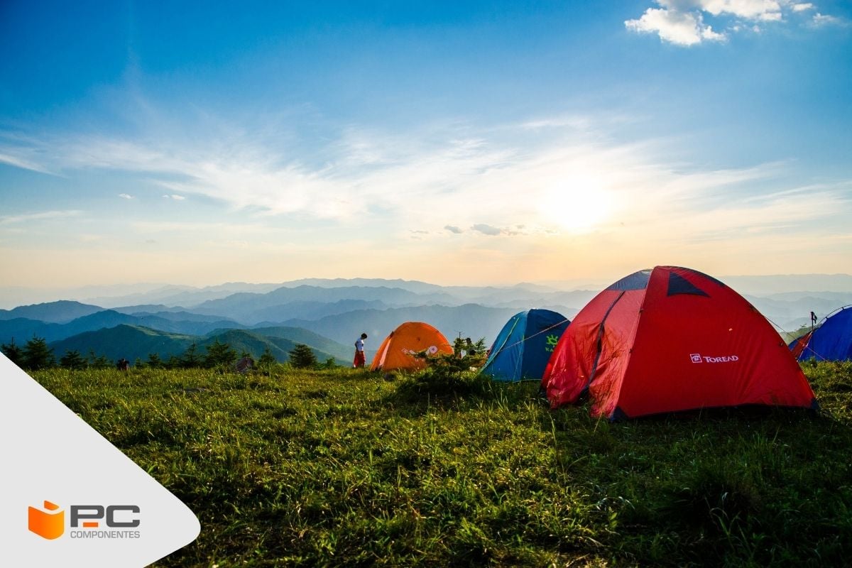 Uma das melhores geleiras portáteis para acampar Uma das melhores geleiras portáteis para acampar