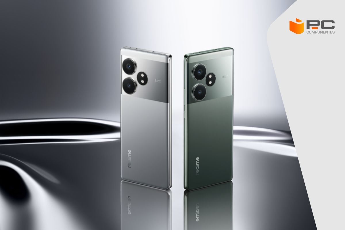 Los móviles Realme GT6 y GT6T uno al lado del otro