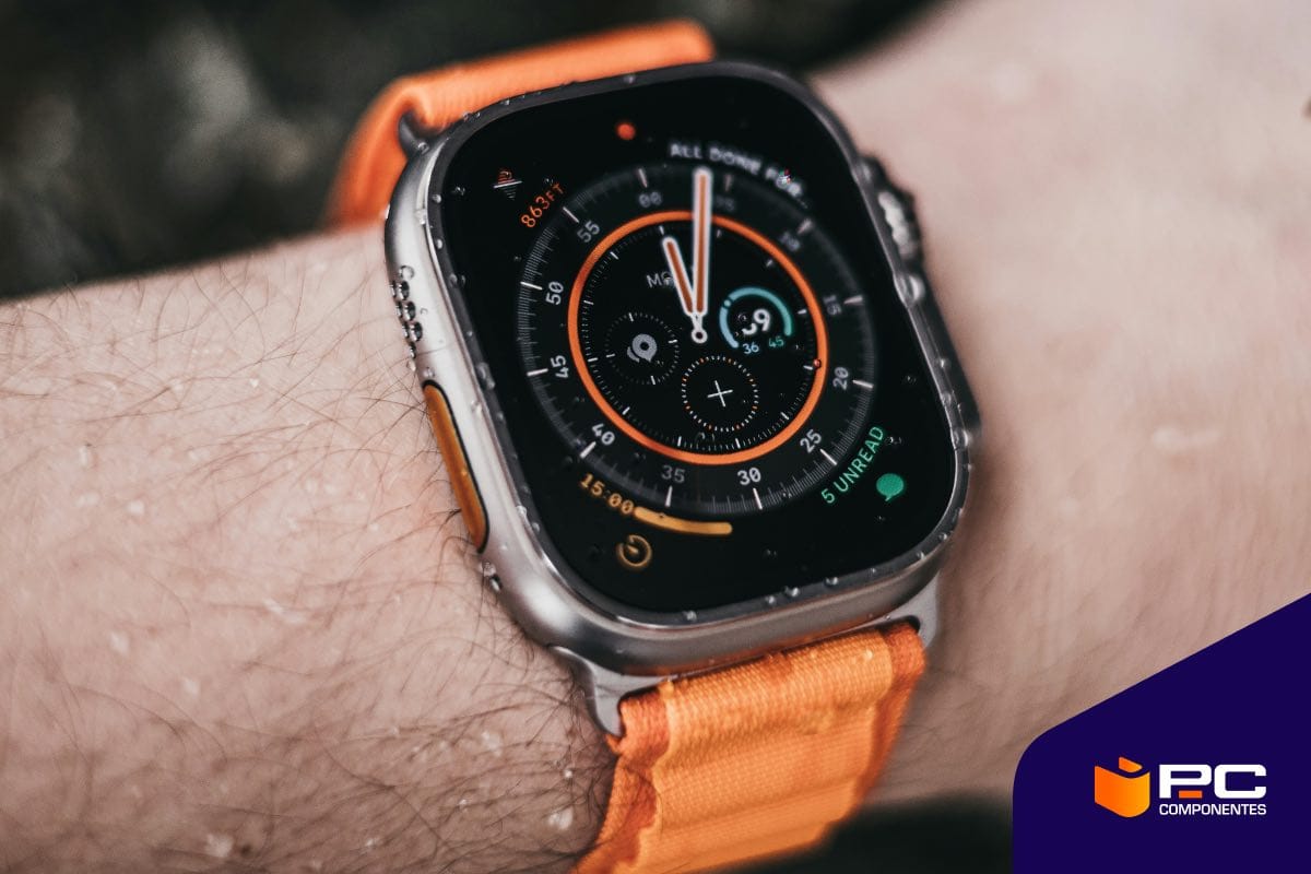 Garmin Fenix 7 Pro vs Apple Watch Ultra 2