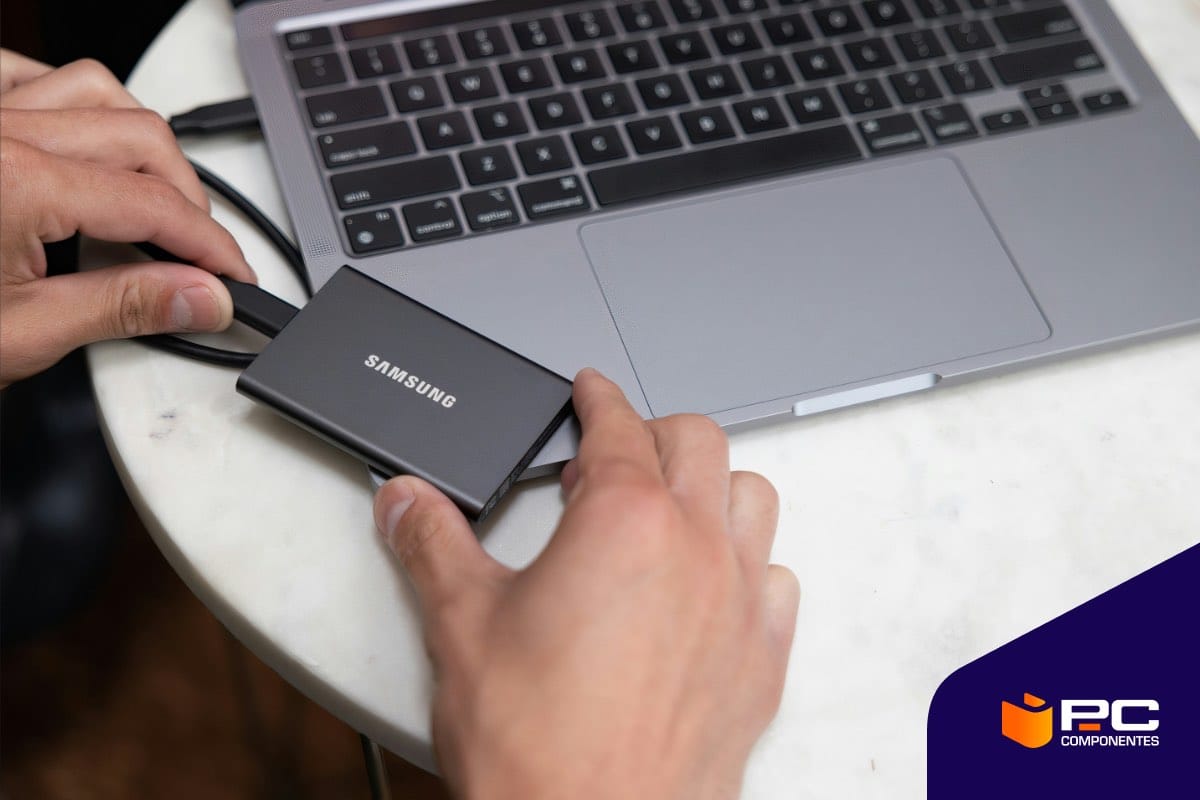 Un ejemplo de como usar un SSD interno como disco duro externo
