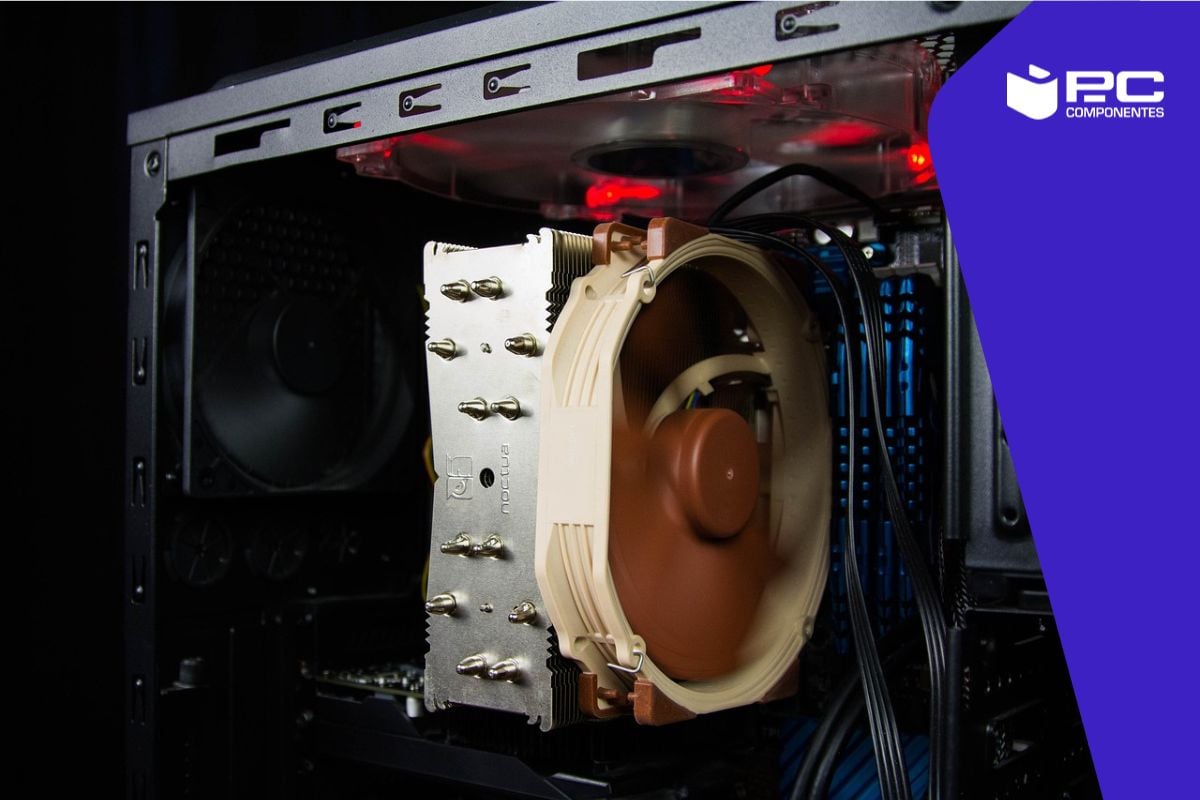 Ventilador para mejorar el flujo de aire en un PC Ventilador para mejorar el flujo de aire en un PC