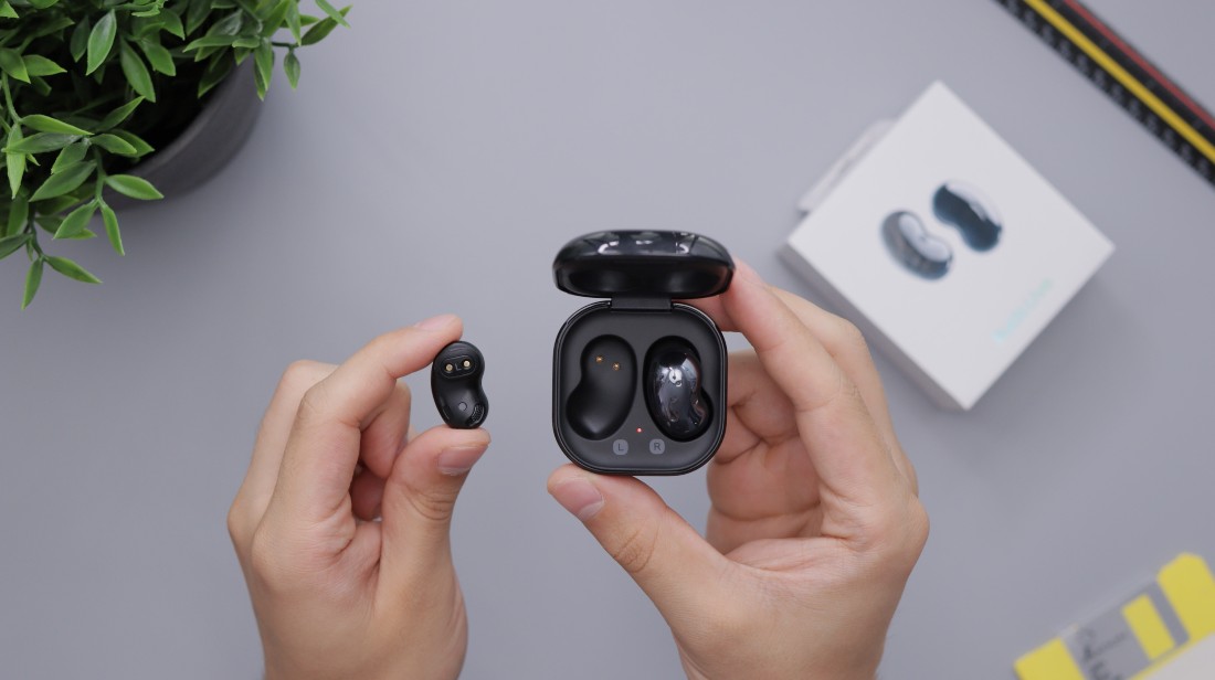 Los earbuds con mejores adaptadores
