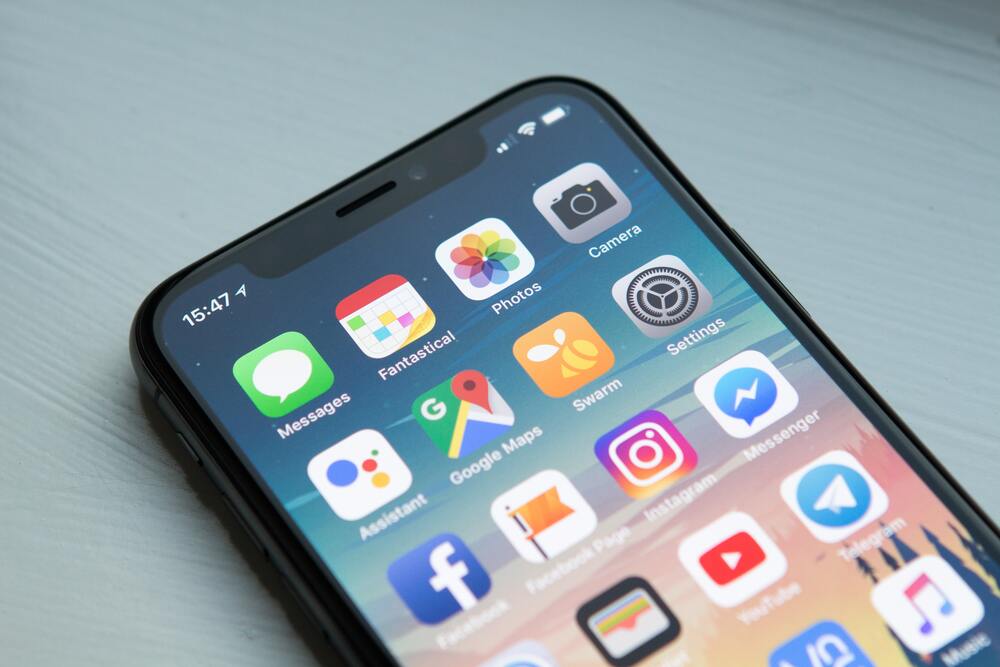 pasar fotos por airdrop en iPhone