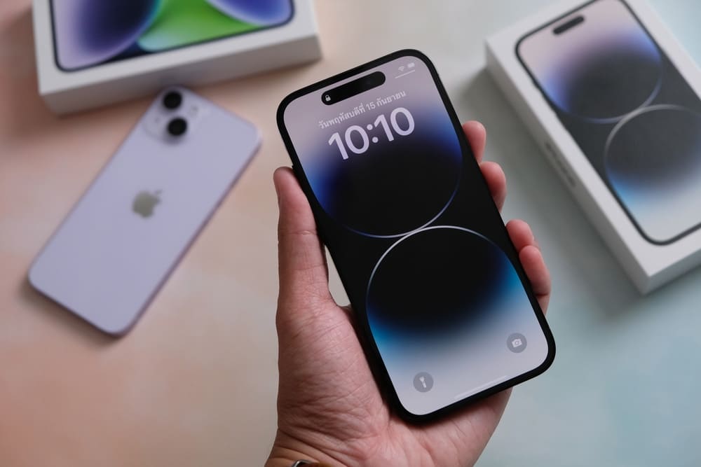 pantalla iPhone 14
