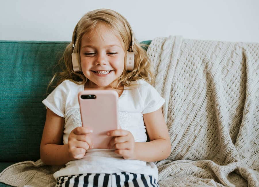 a qué edad los niños usan tecnología