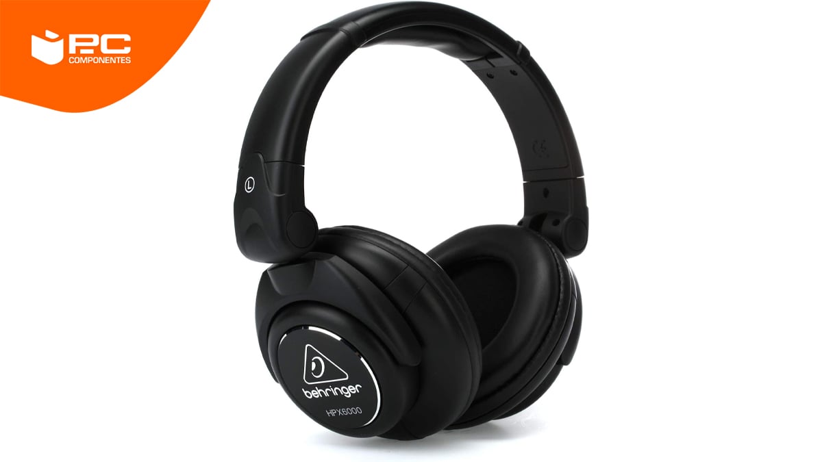 Auriculares de la marca Behringer
