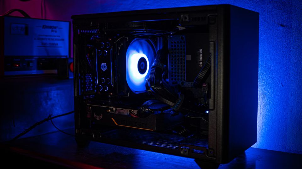 refrigeración líquida mini-itx