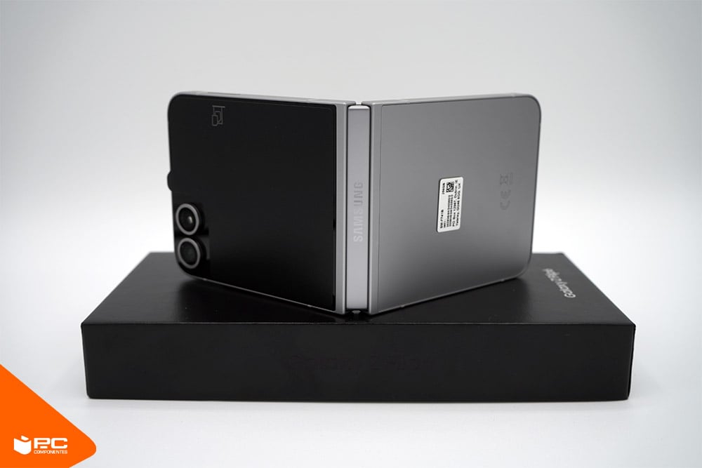 samsung galaxy z flip 6 review