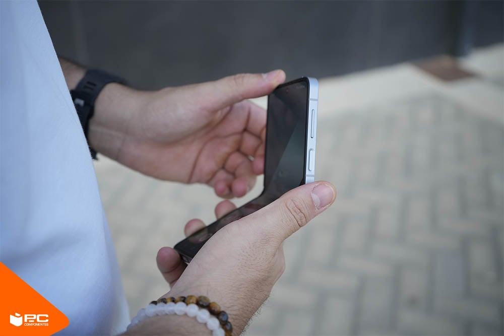 samsung galaxy z flip 6 review