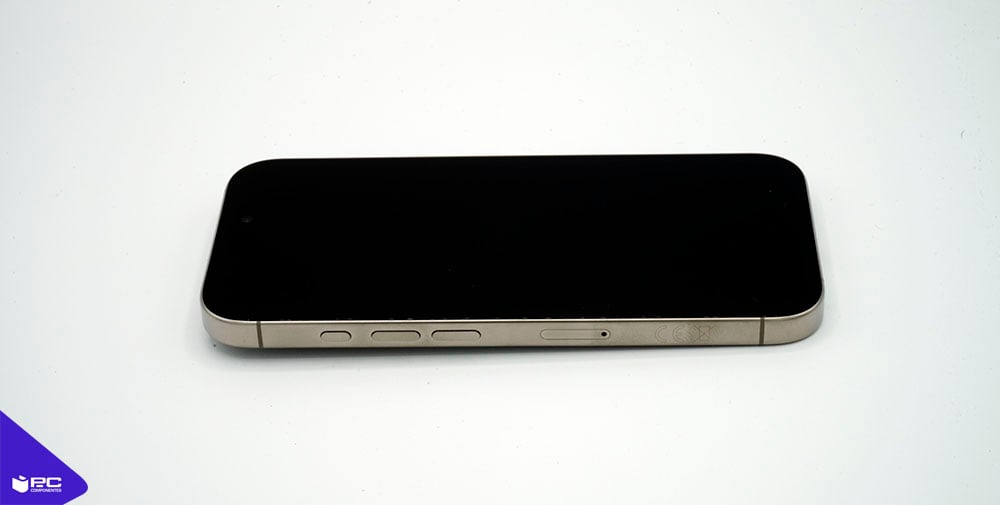 review iphone 16 pro