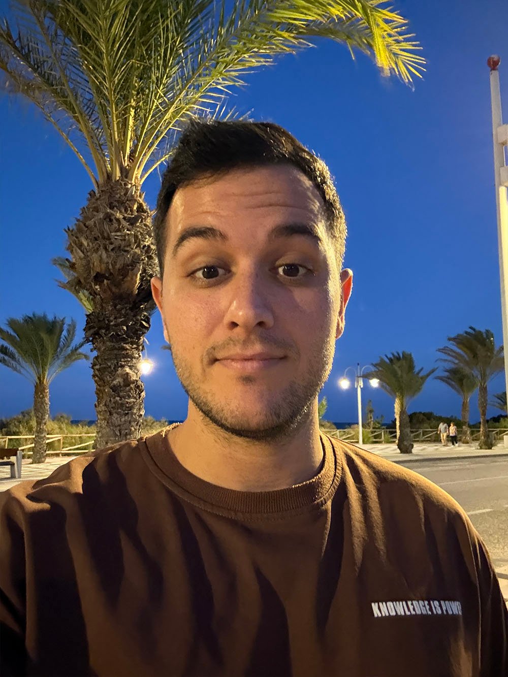 review iphone 16 pro