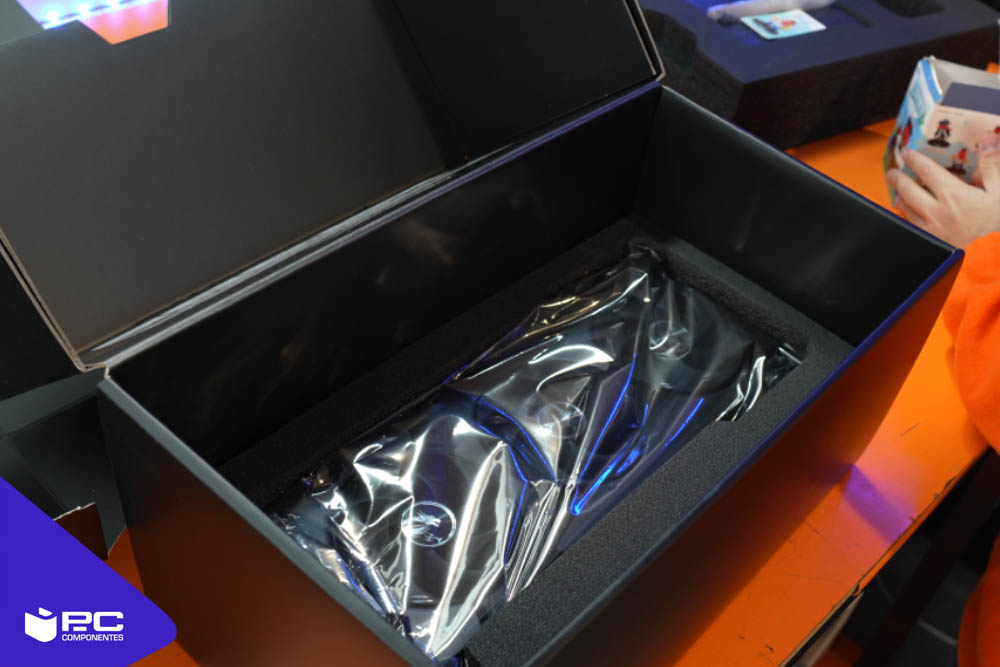 rtx 5070 ti unboxing