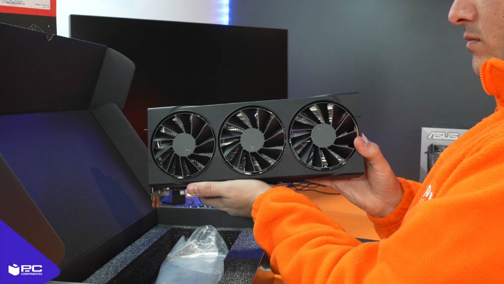 rx 9070 xt unboxing