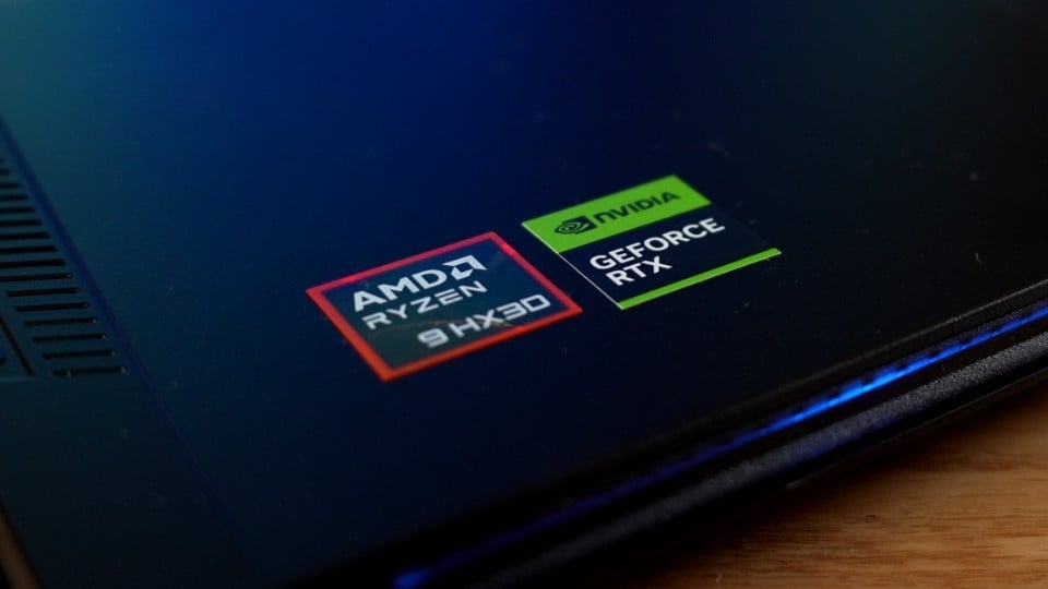MSI Raider A18 HX 