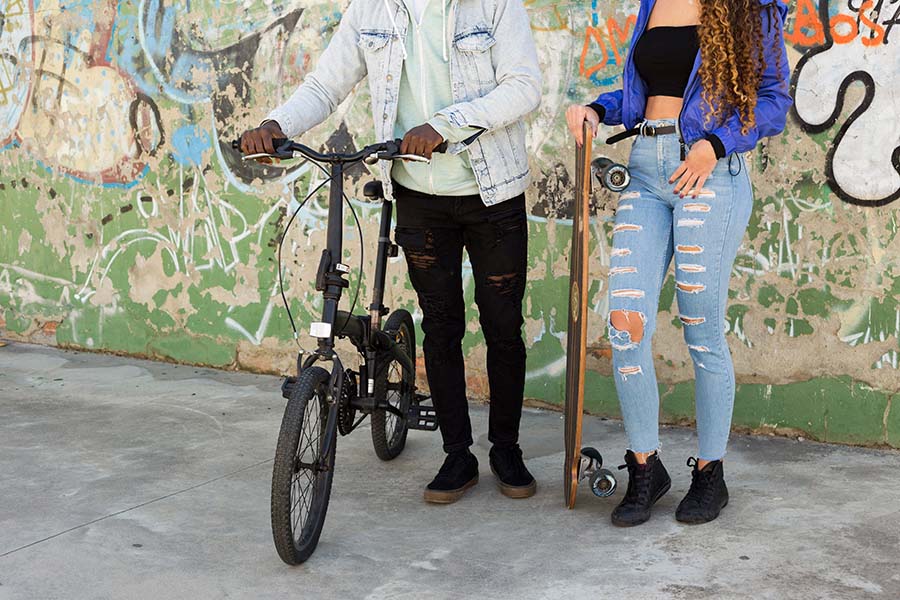 Movilidad urbana eléctrica con patinetes y bicicletas