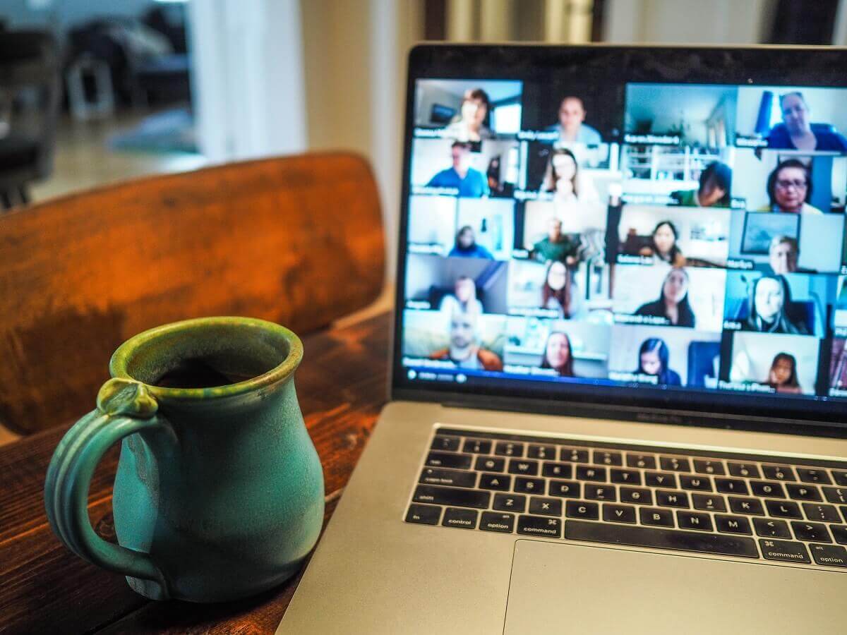 cómo hacer videollamadas con calidad profesional