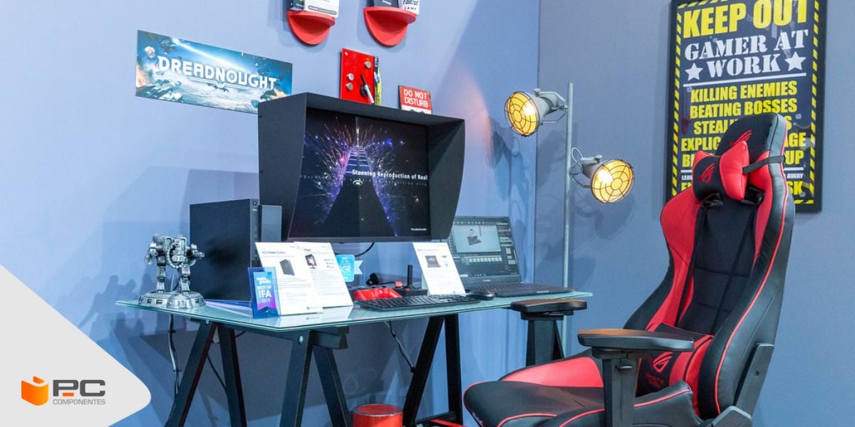 Las 7 mejores sillas gaming para niños Una silla gaming para niño en una habitación gamer